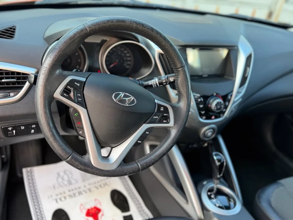 2012 Hyundai Veloster - Image 10 of 20