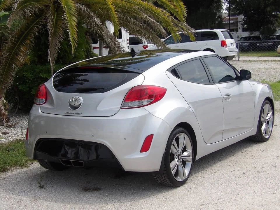 2012 Hyundai Veloster - Image 8 of 20