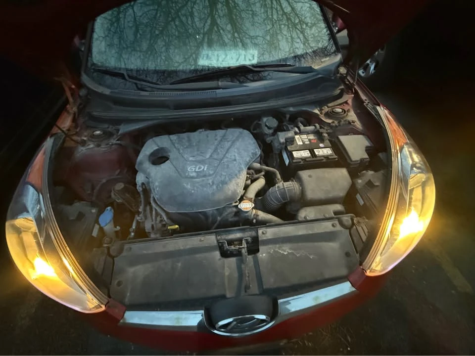 2012 Hyundai Veloster - Image 6 of 8