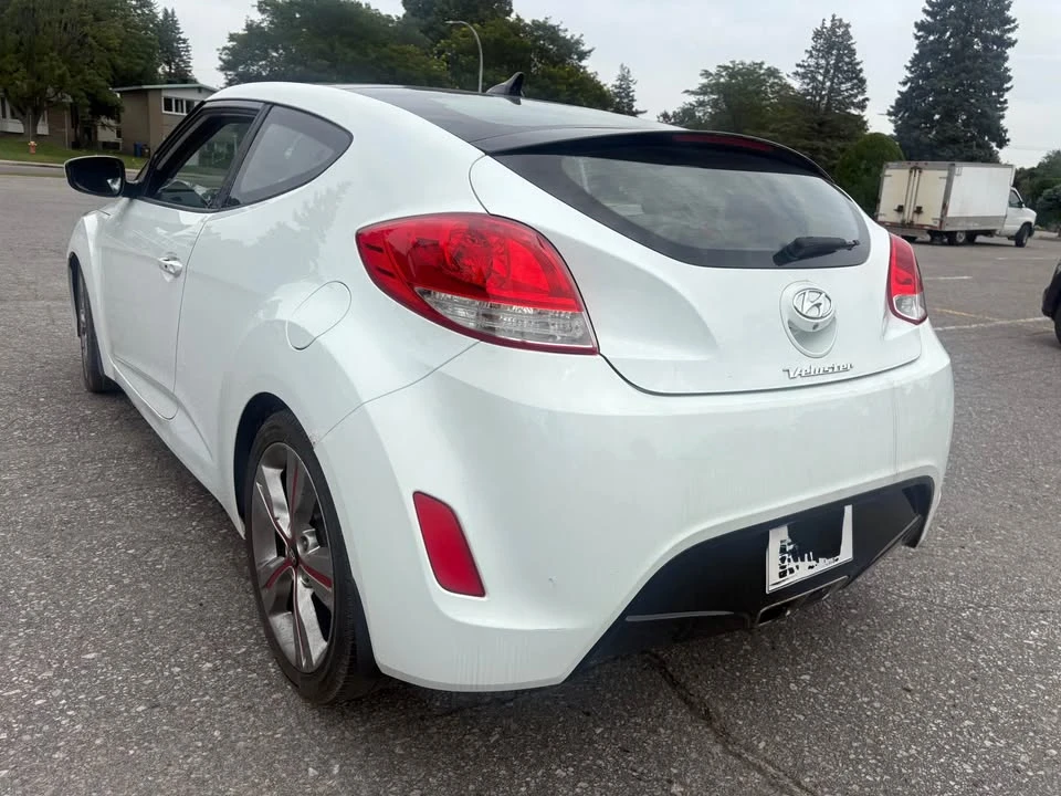 2012 Hyundai Veloster - Image 3 of 12
