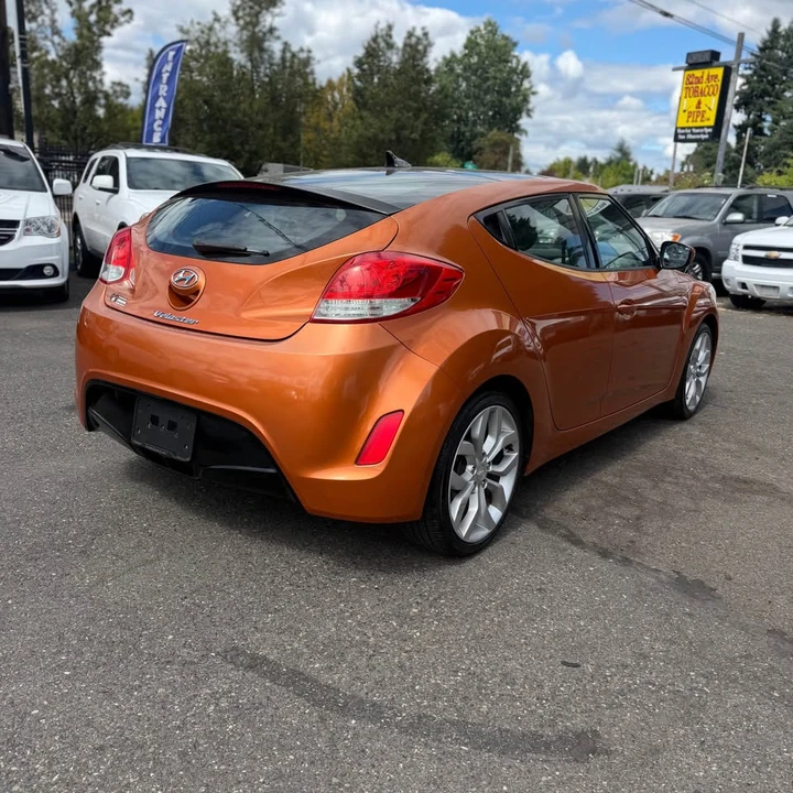 2012 Hyundai Veloster - Image 4 of 8