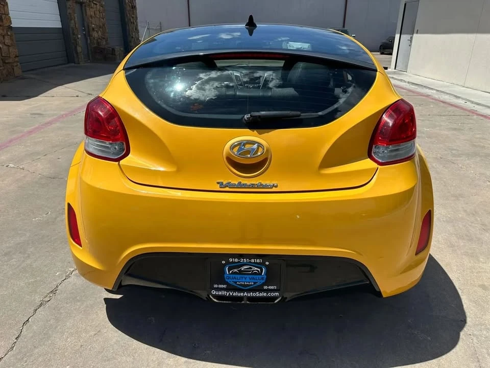 2012 Hyundai Veloster - Image 7 of 20