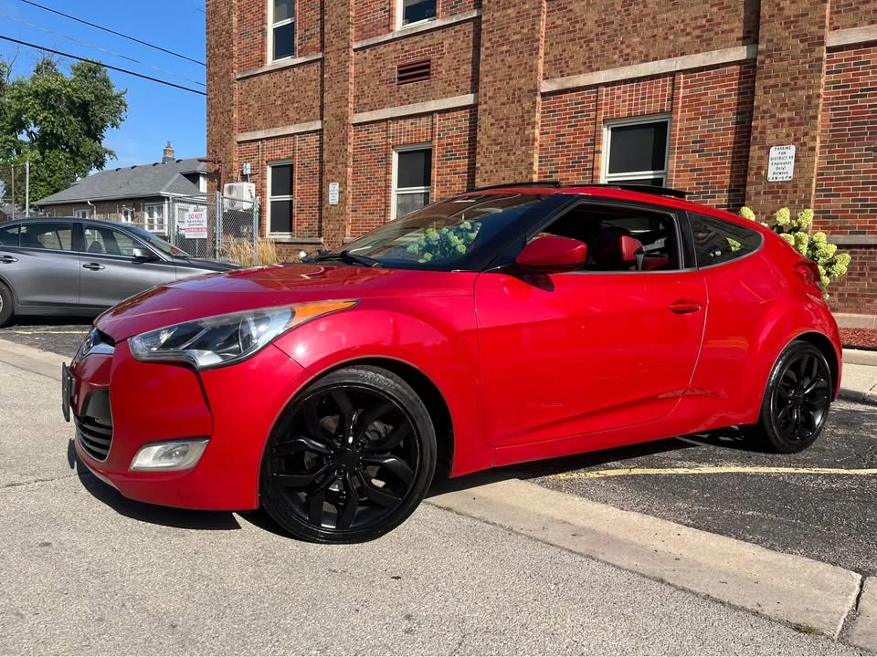 2012 Hyundai Veloster - Image 2 of 13
