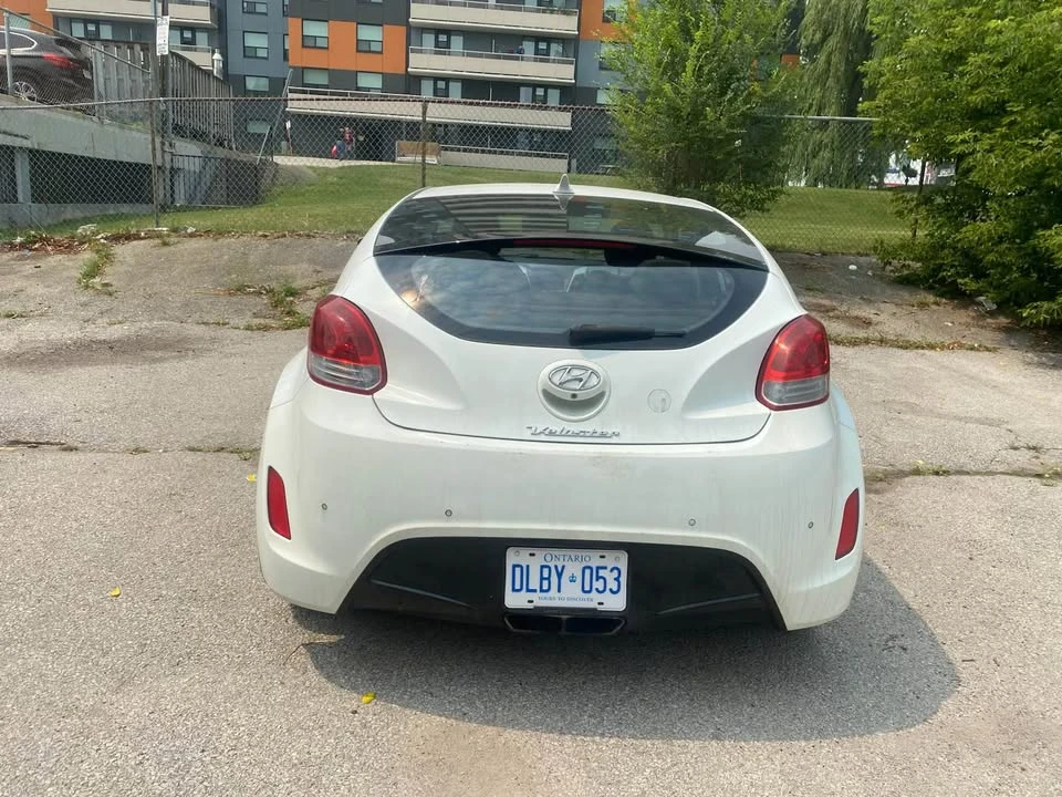2012 Hyundai Veloster - Image 5 of 6