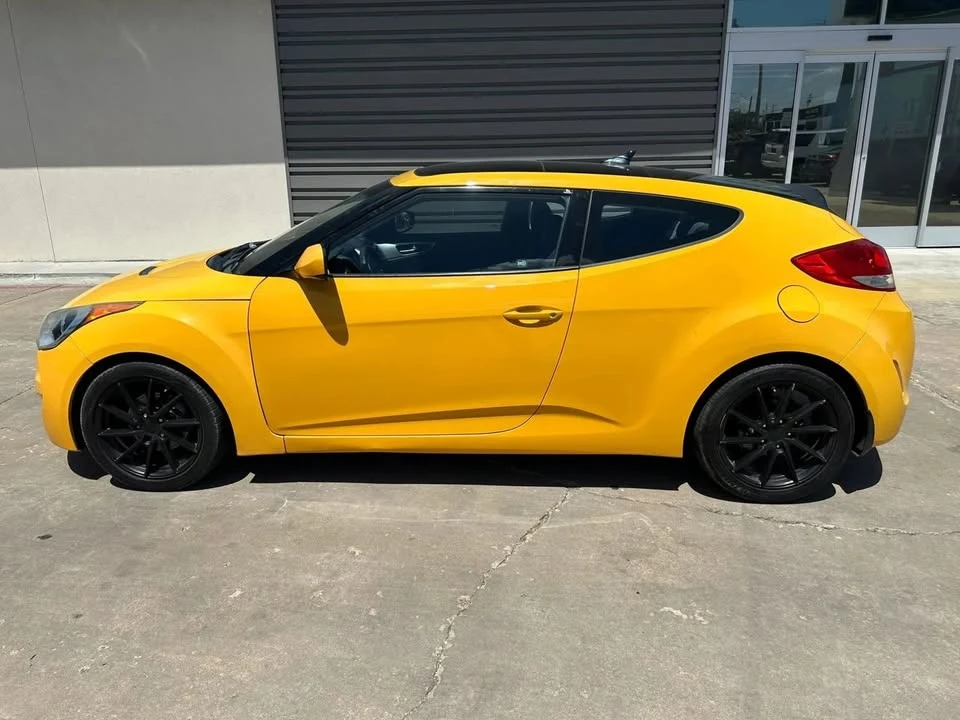 2012 Hyundai Veloster - Image 9 of 20