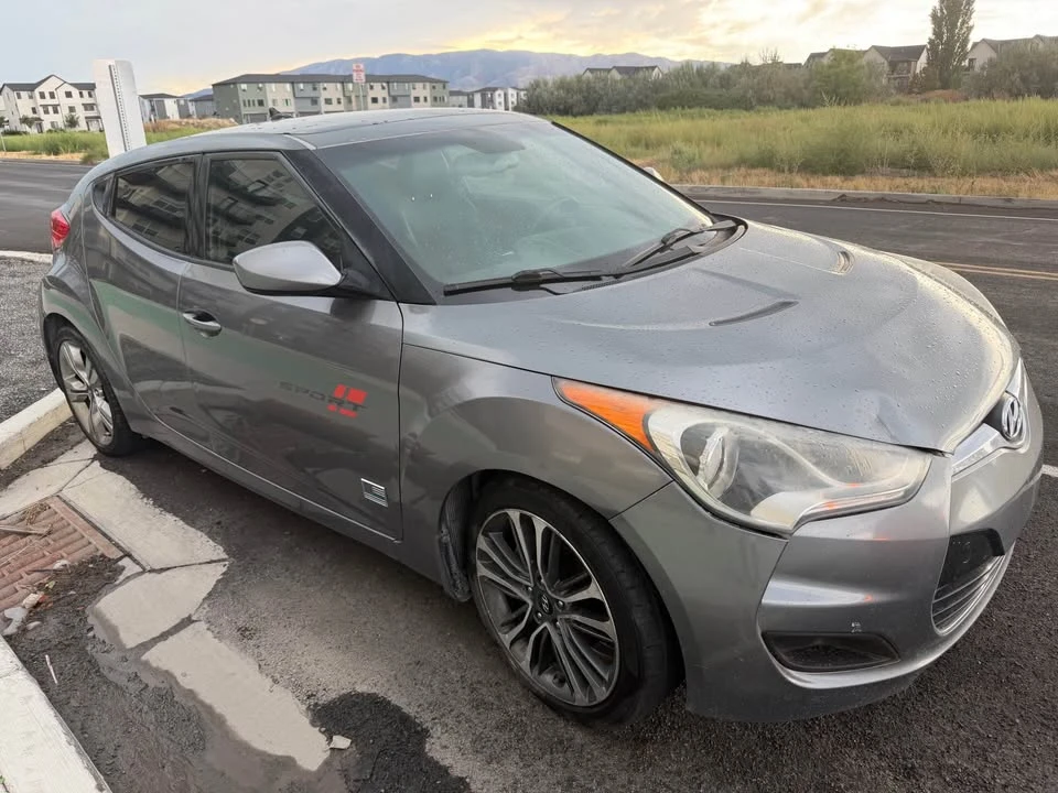 2012 Hyundai Veloster - Image 2 of 7