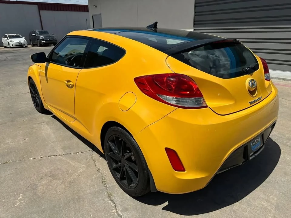 2012 Hyundai Veloster - Image 8 of 20