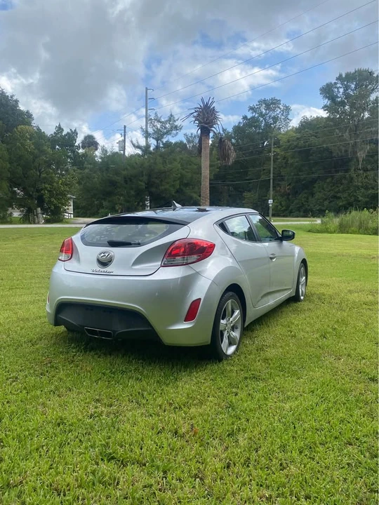 2012 Hyundai Veloster - Image 4 of 8