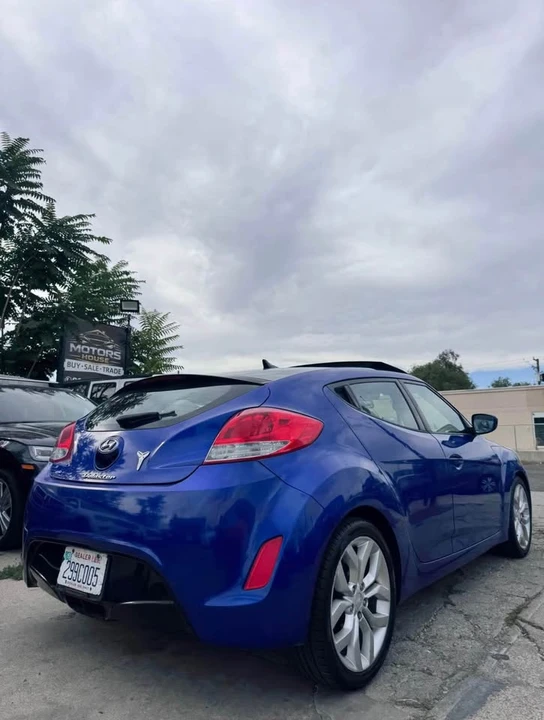 2012 Hyundai Veloster - Image 5 of 10
