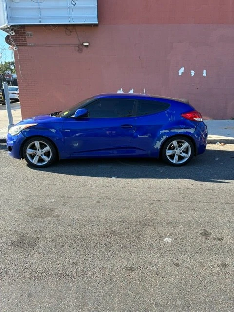 2012 Hyundai Veloster - Image 3 of 10