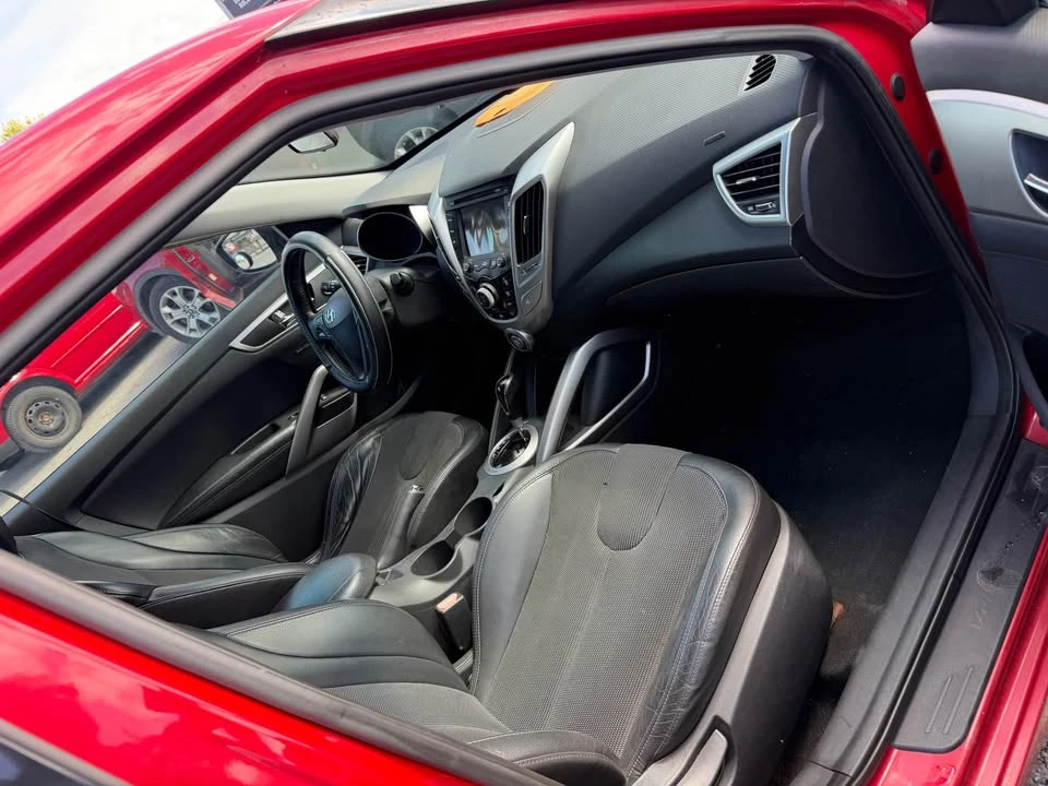 2012 Hyundai Veloster - Image 7 of 12