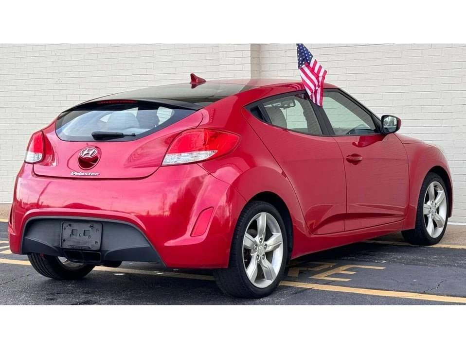 2012 Hyundai Veloster - Image 5 of 18