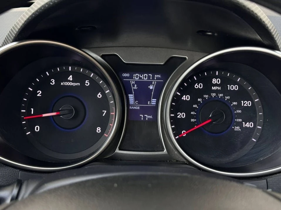 2012 Hyundai Veloster - Image 9 of 18