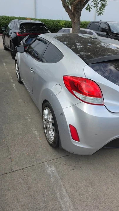 2012 Hyundai Veloster - Image 6 of 7