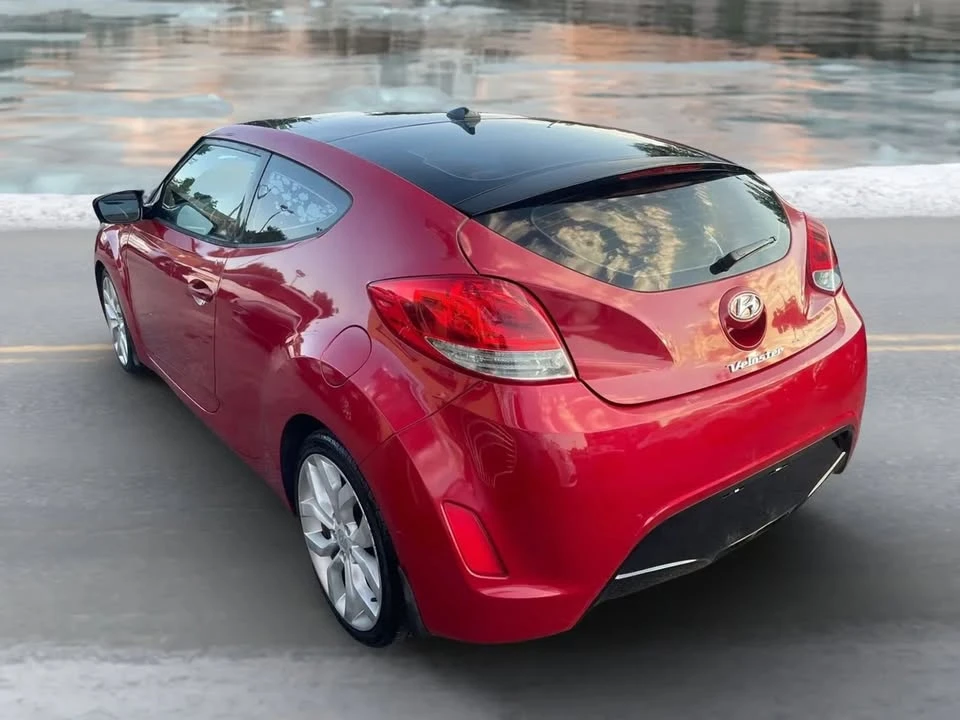 2012 Hyundai Veloster - Image 6 of 20