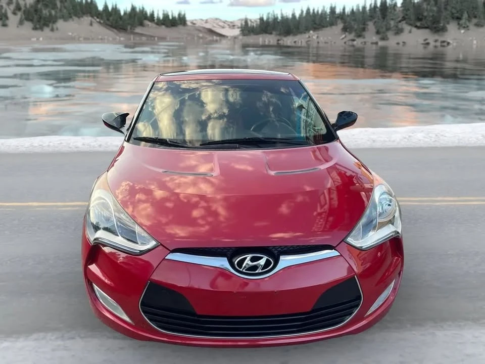 2012 Hyundai Veloster - Image 2 of 20