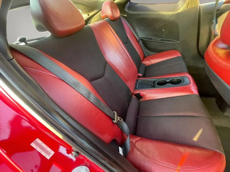 2012 Hyundai Veloster - Image 14 of 20