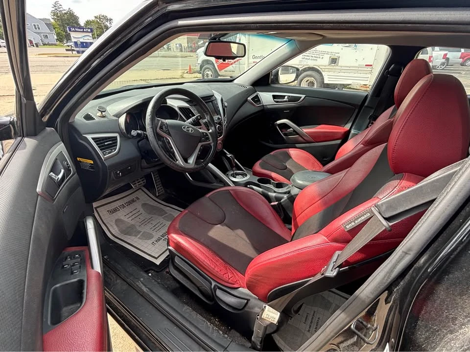 2012 Hyundai Veloster - Image 2 of 20