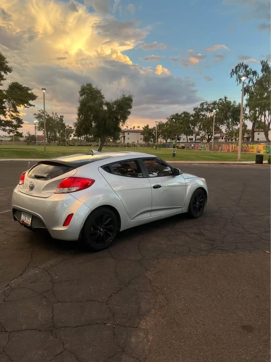 2012 Hyundai Veloster - Image 3 of 7