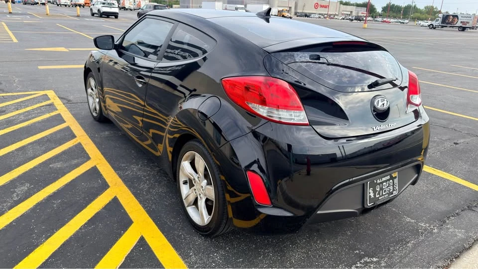2012 Hyundai Veloster - Image 5 of 9