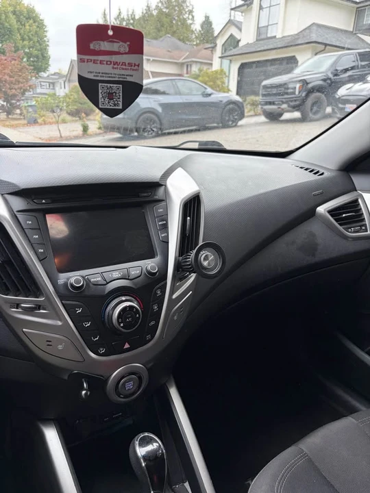 2012 Hyundai Veloster - Image 7 of 8