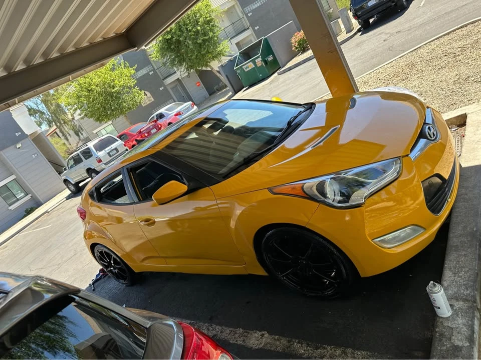 2012 Hyundai Veloster - Image 2 of 9