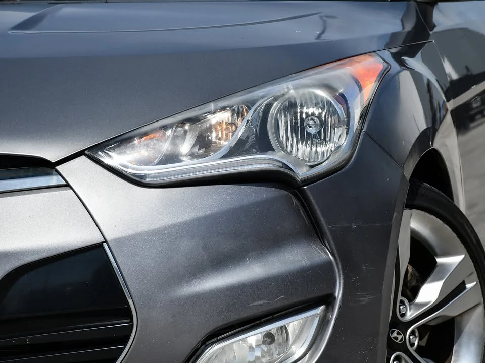 2012 Hyundai Veloster - Image 5 of 10
