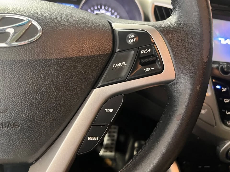 2012 Hyundai Veloster - Image 13 of 16