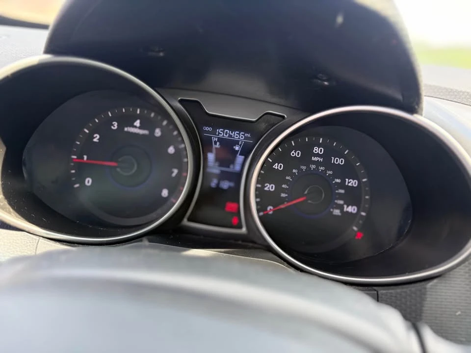 2012 Hyundai Veloster - Image 6 of 6