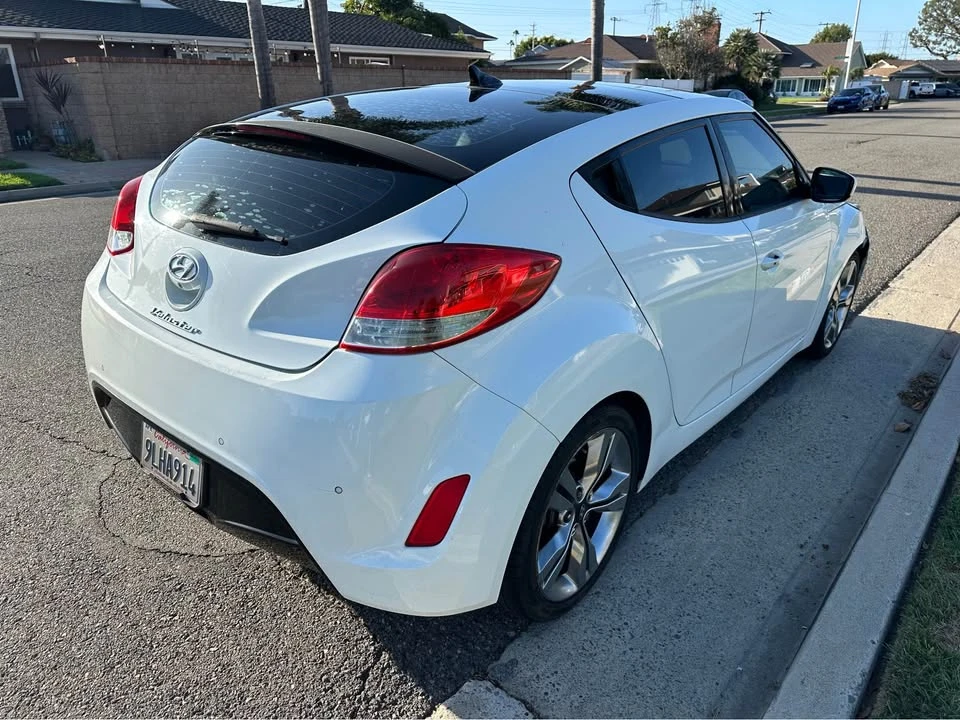 2012 Hyundai Veloster - Image 7 of 19