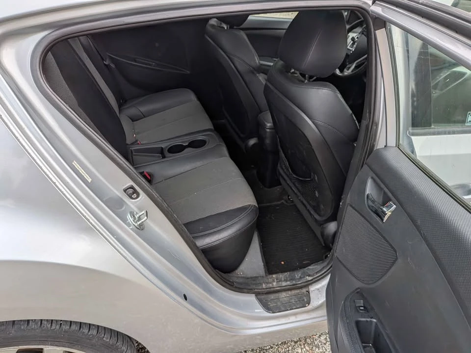 2012 Hyundai Veloster - Image 7 of 13