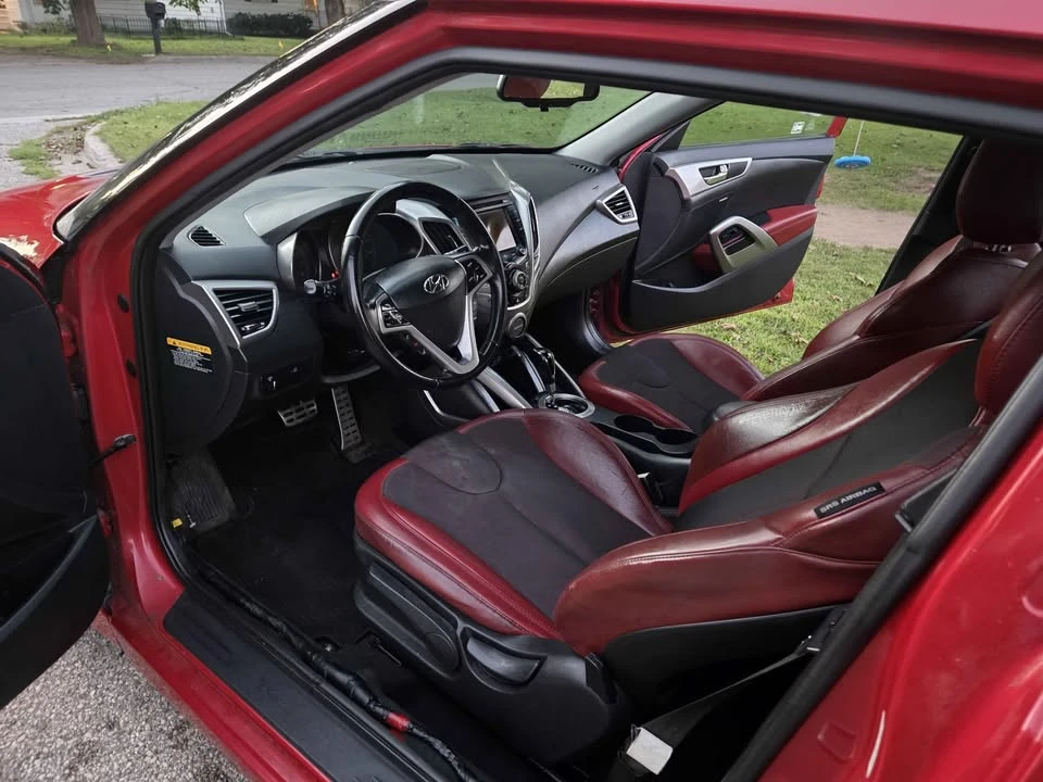 2012 Hyundai Veloster - Image 7 of 8