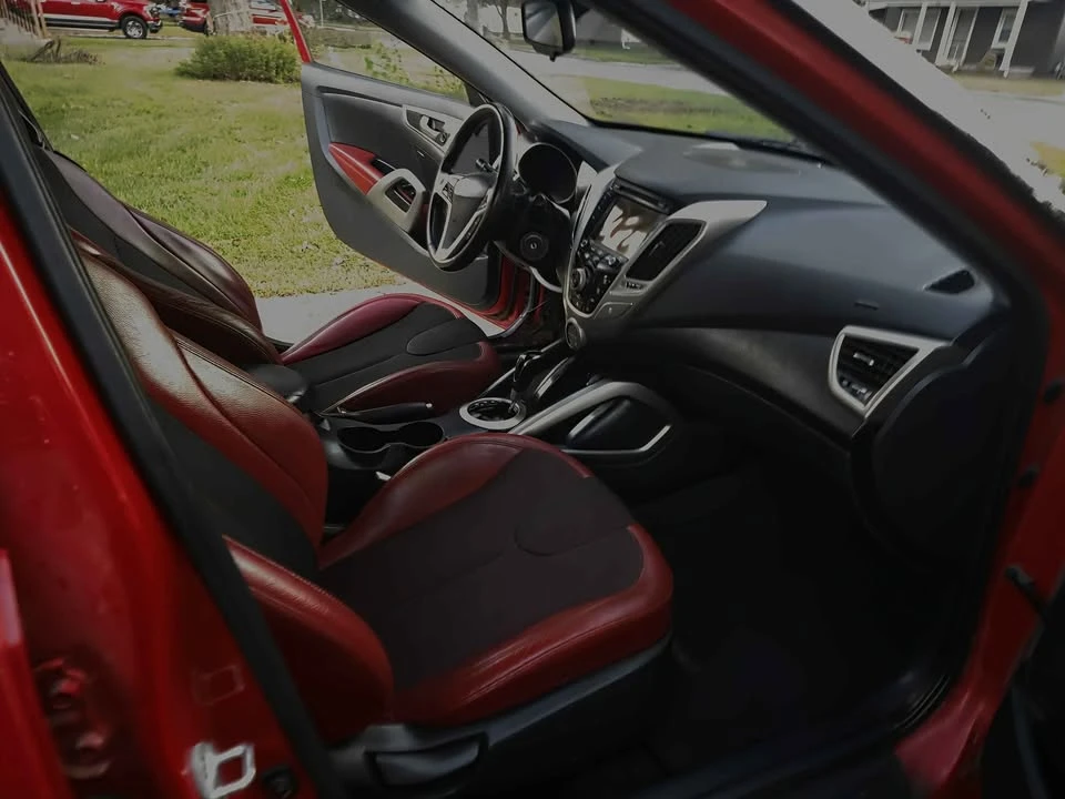 2012 Hyundai Veloster - Image 5 of 8