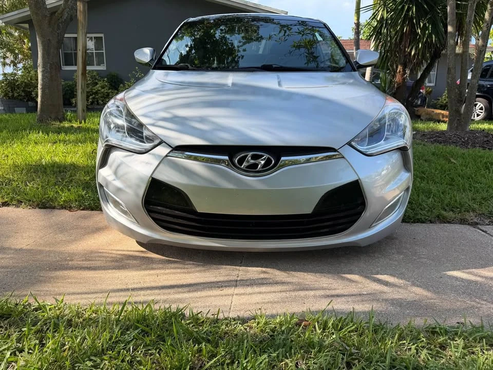 2012 Hyundai Veloster - Image 13 of 13