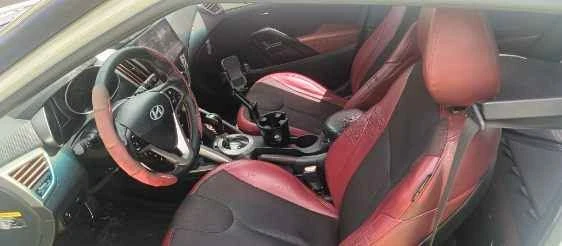 2012 Hyundai Veloster - Image 6 of 13