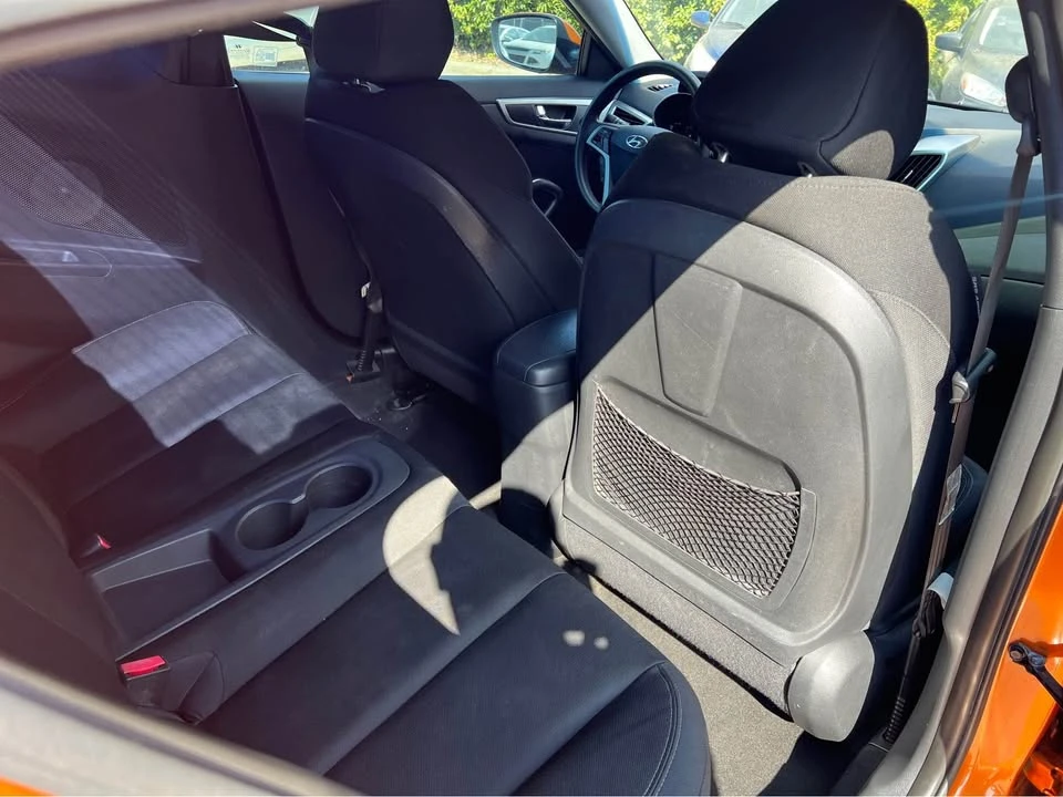 2012 Hyundai Veloster - Image 8 of 10