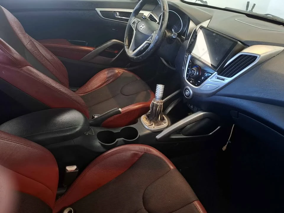2012 Hyundai Veloster - Image 7 of 12