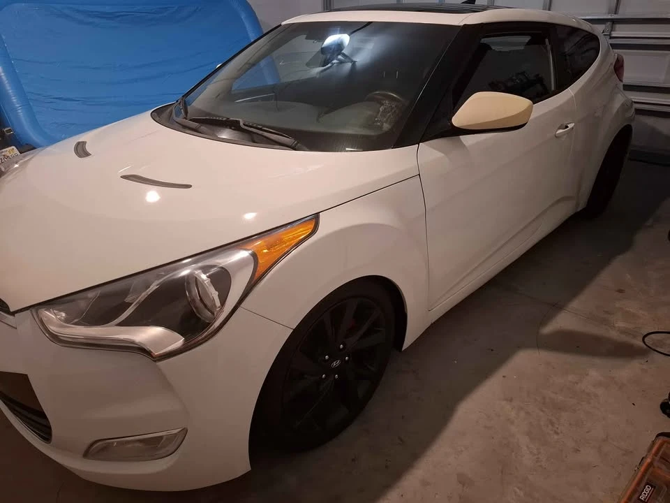 2012 Hyundai Veloster - Image 5 of 12