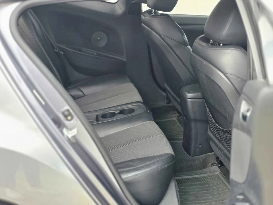 2012 Hyundai Veloster - Image 15 of 18