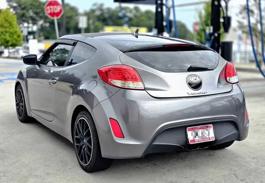 2012 Hyundai Veloster Value Edition Coupe 3D