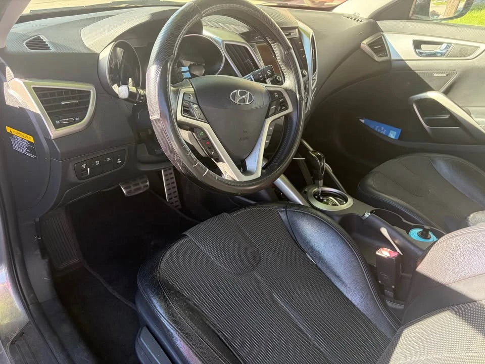 2012 Hyundai Veloster - Image 3 of 4