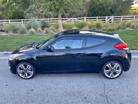 2012 Hyundai Veloster Value Edition Coupe 3D