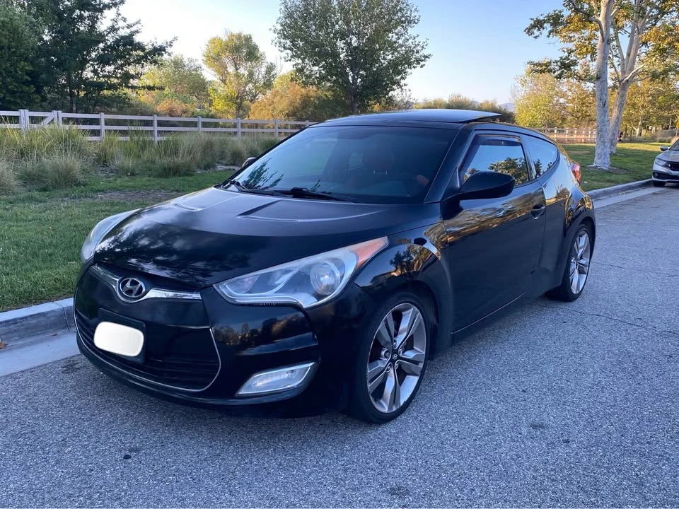 2012 Hyundai Veloster - Image 11 of 20