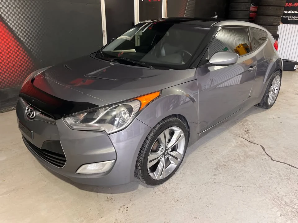 2012 Hyundai Veloster - Image 2 of 16