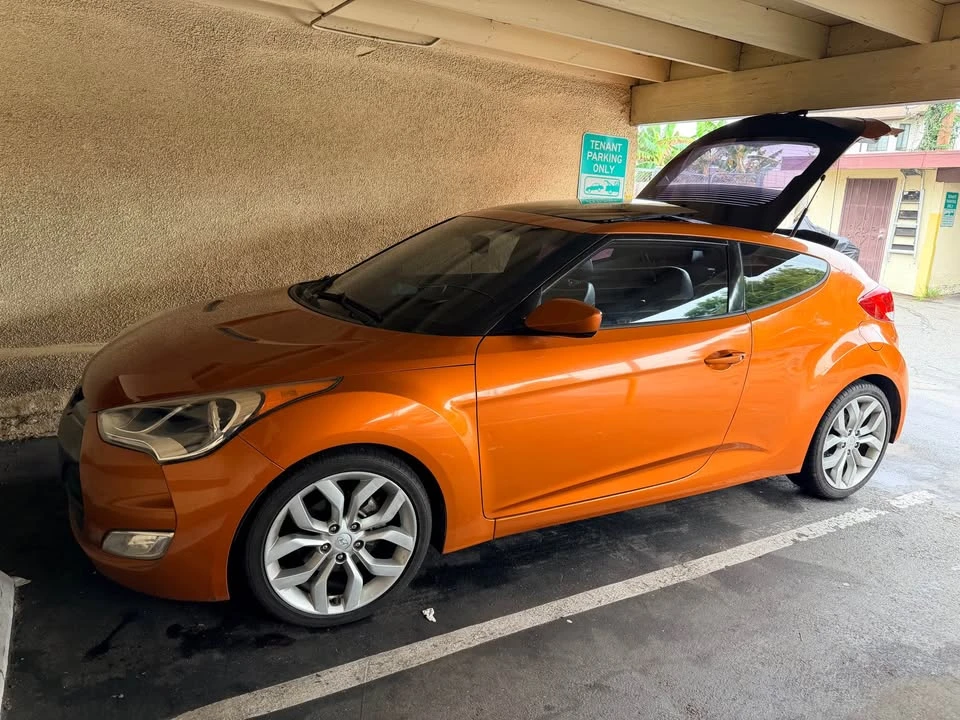 2012 Hyundai Veloster - Image 8 of 8