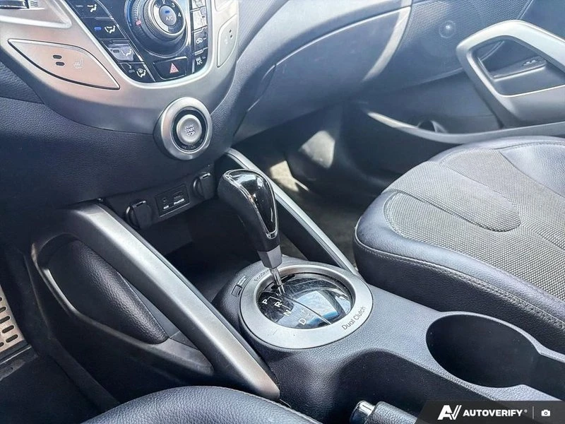 2012 Hyundai Veloster - Image 17 of 20