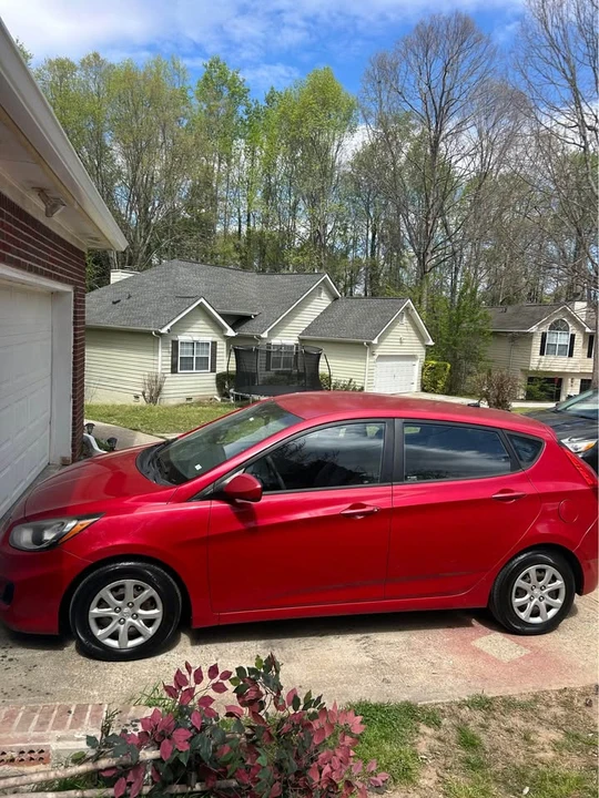 2012 Hyundai Accent - Image 2 of 6
