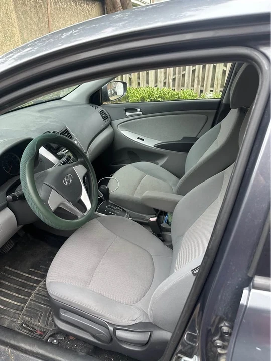 2012 Hyundai Accent - Image 6 of 10