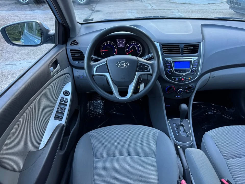 2012 Hyundai Accent - Image 12 of 20