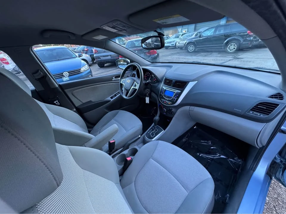 2012 Hyundai Accent - Image 16 of 20
